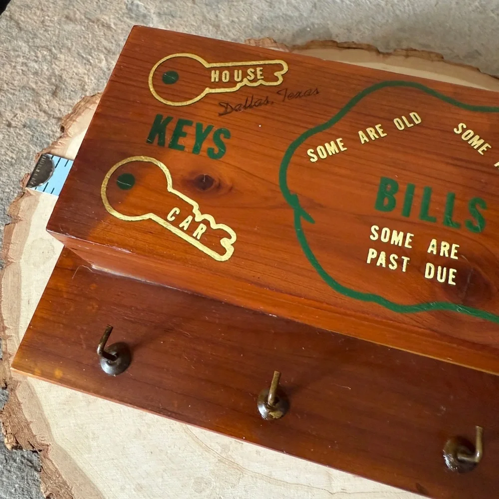 Rustic Wooden Key and Mail Organizer